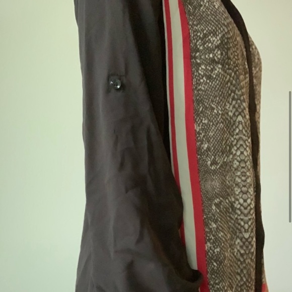 INC geometric snake print tab sleeve tunic - Picture 7 of 8